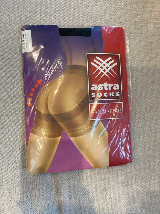 Strong Sculpt 22 Denier Sheer Tights in Black Colour